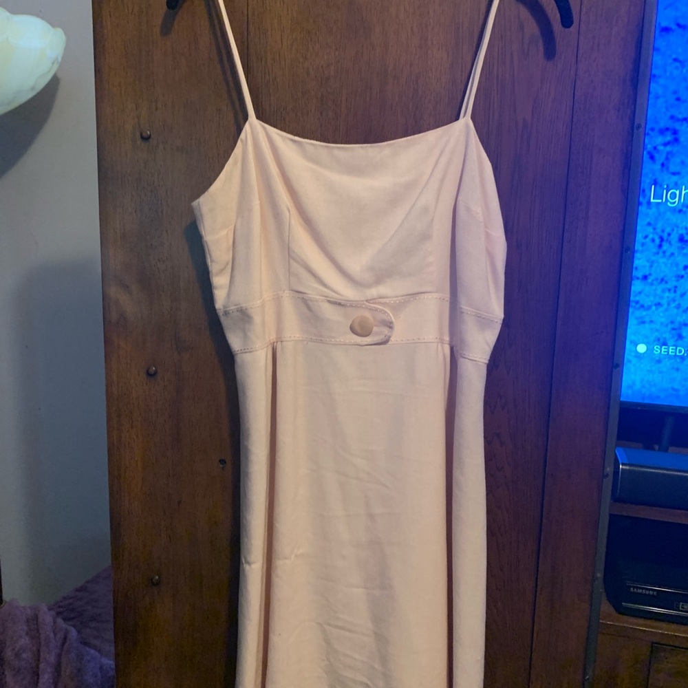 CYNTHIA ROWLEY 
Elegant light Pink Spaghetti Strap Dress